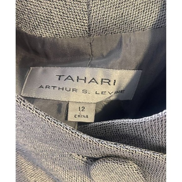 Tahari Womens 3/4 Sleeve Jacket With Button Closure & Ruffle Cuff Trim - Picture 5 of 5